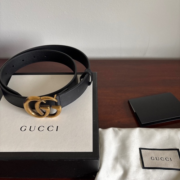 GUCCI Leather Belt - Picture 1 of 3